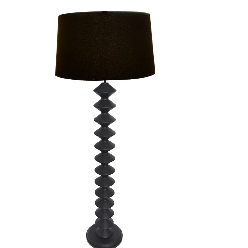 WOODEN FLOOR ARIDA LAMP