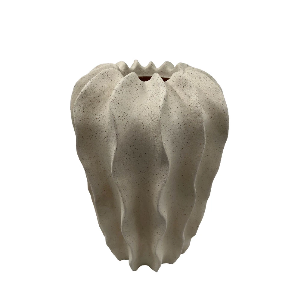 THORNY LARGE VASE RESIN BEIGE