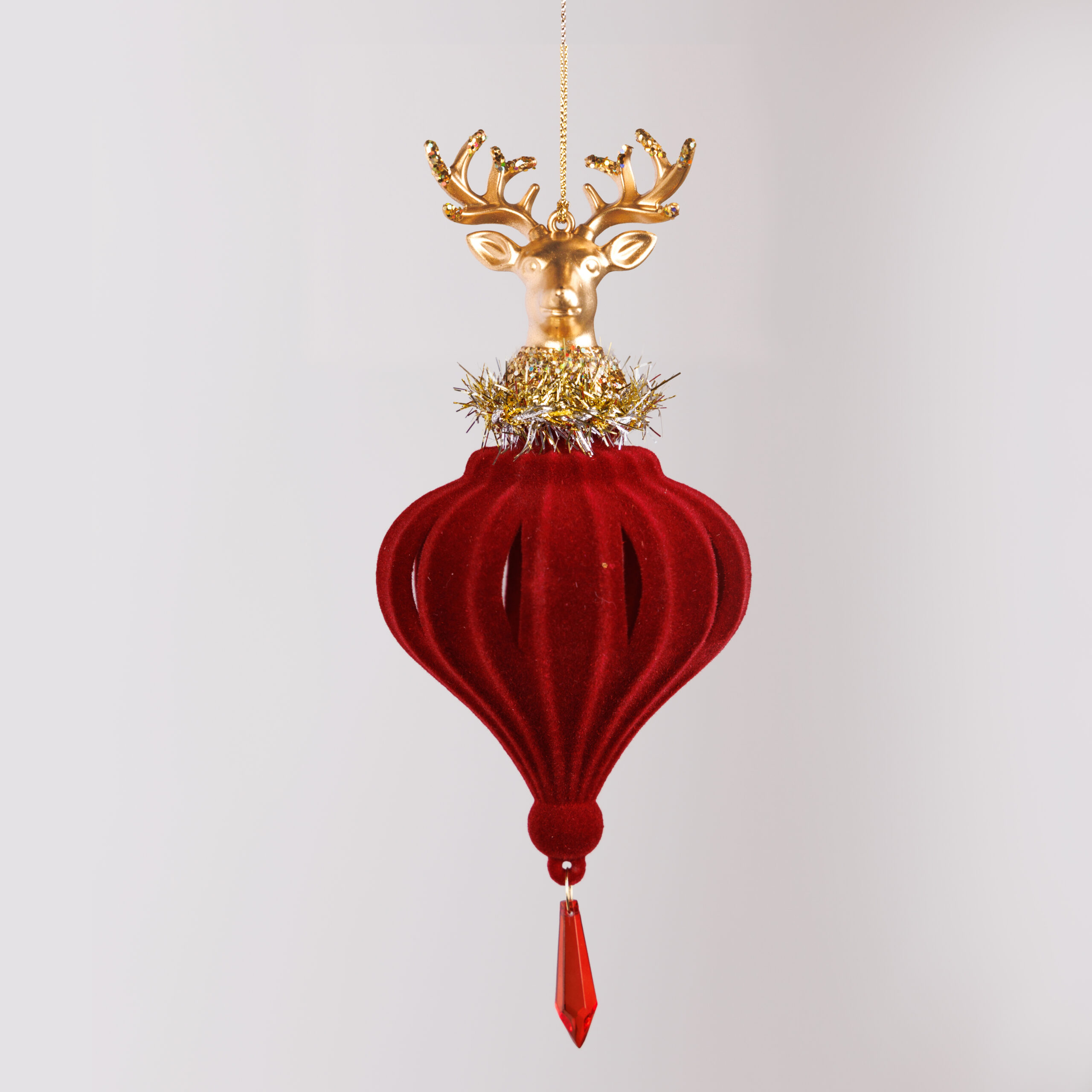 HANGING ORNAMENT VELVET RED EMERALD W GOLD DEER