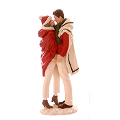 RESIN COUPLE WITH LANTERN KISSING DÉCOR H.34.5CM